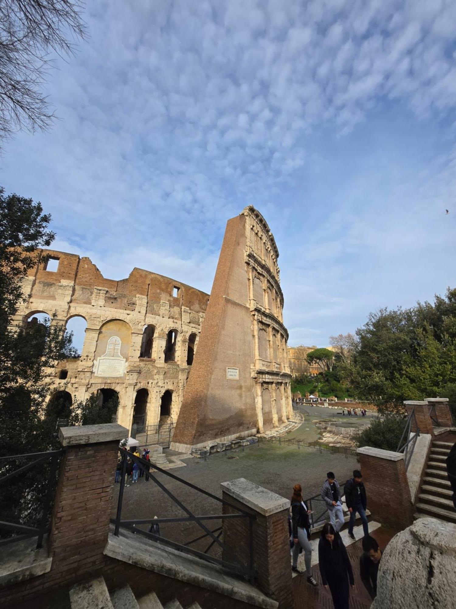 Casa Su Colosseo San Giovanni ローマ エクステリア 写真